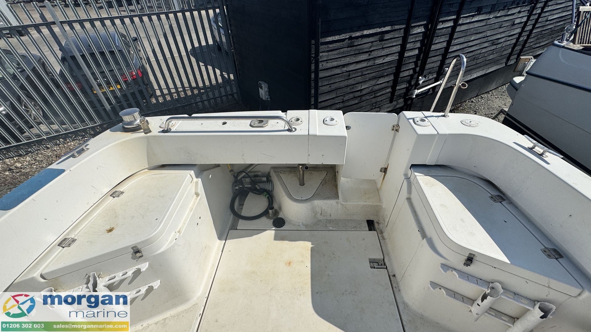 Arvor 25 -