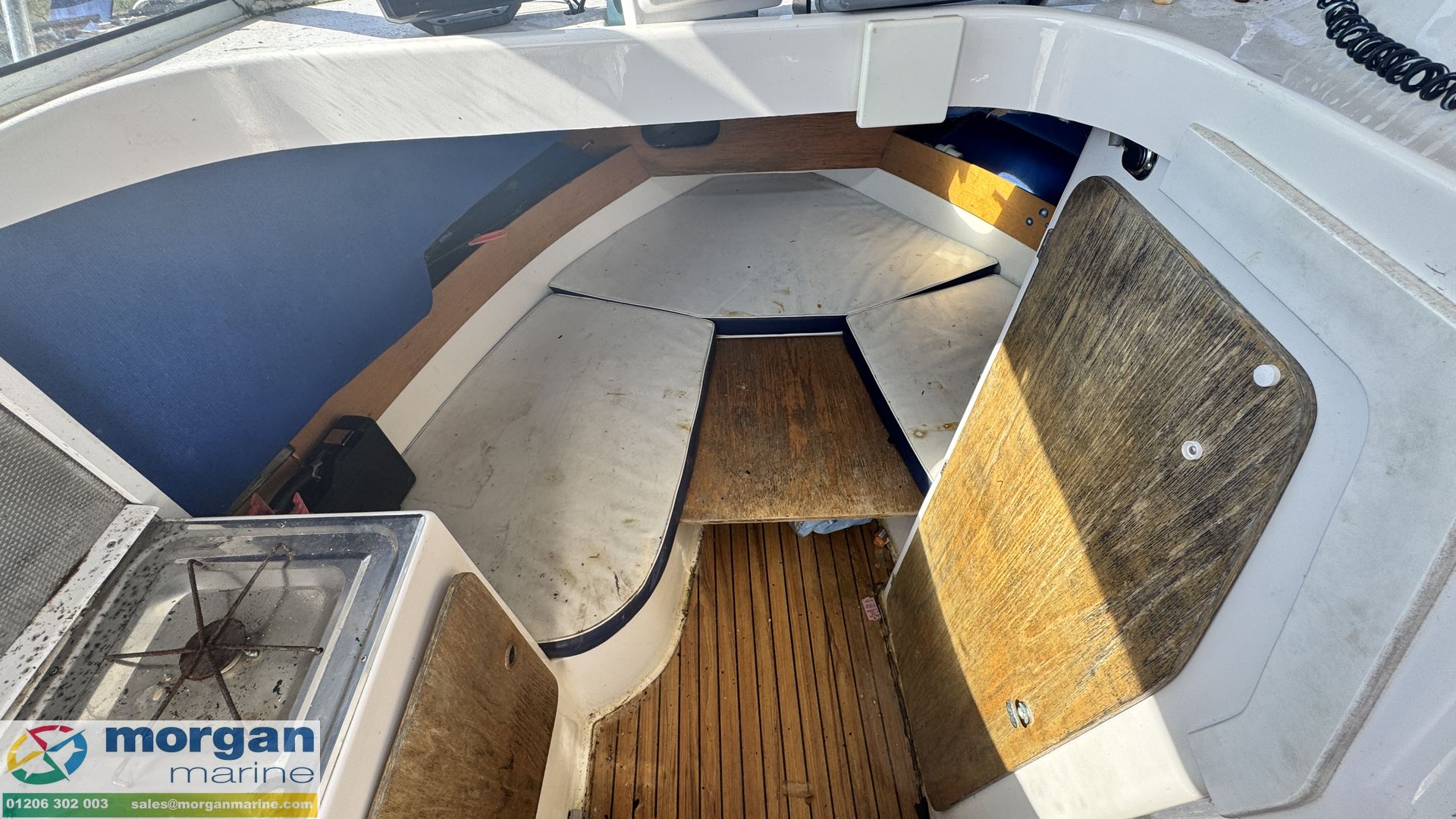Arvor 25 -