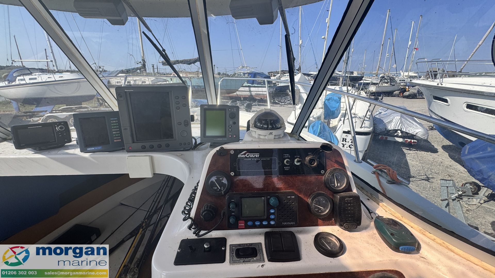 Arvor 25 -