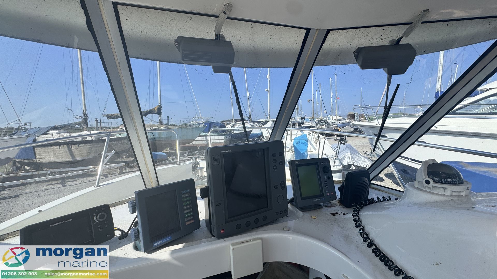Arvor 25 -