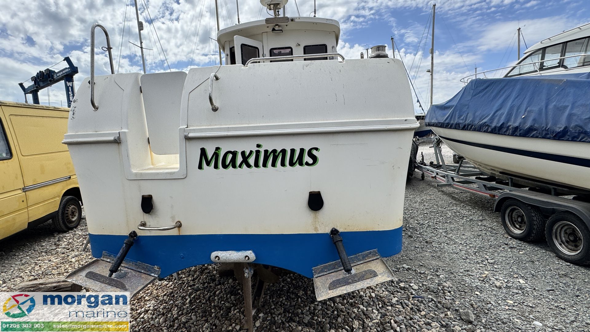 Arvor 25 -