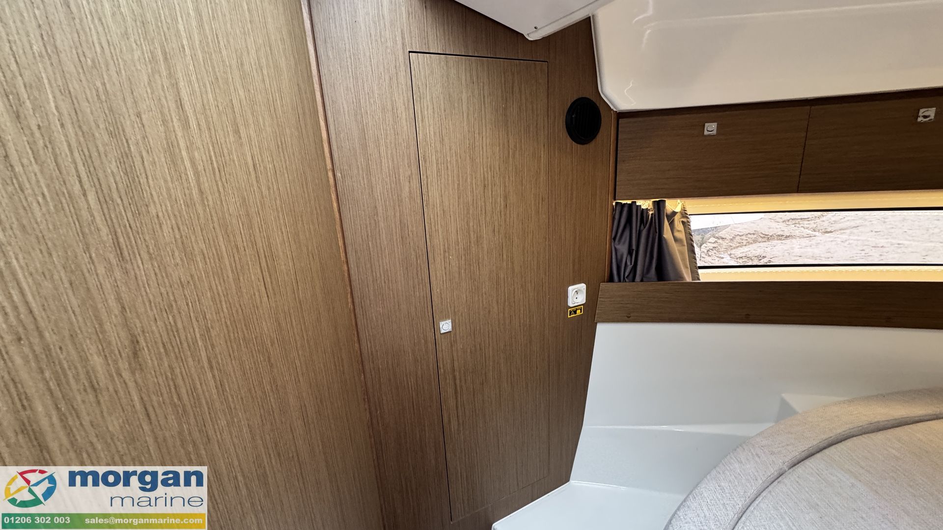 Jeanneau Merry Fisher 895 -