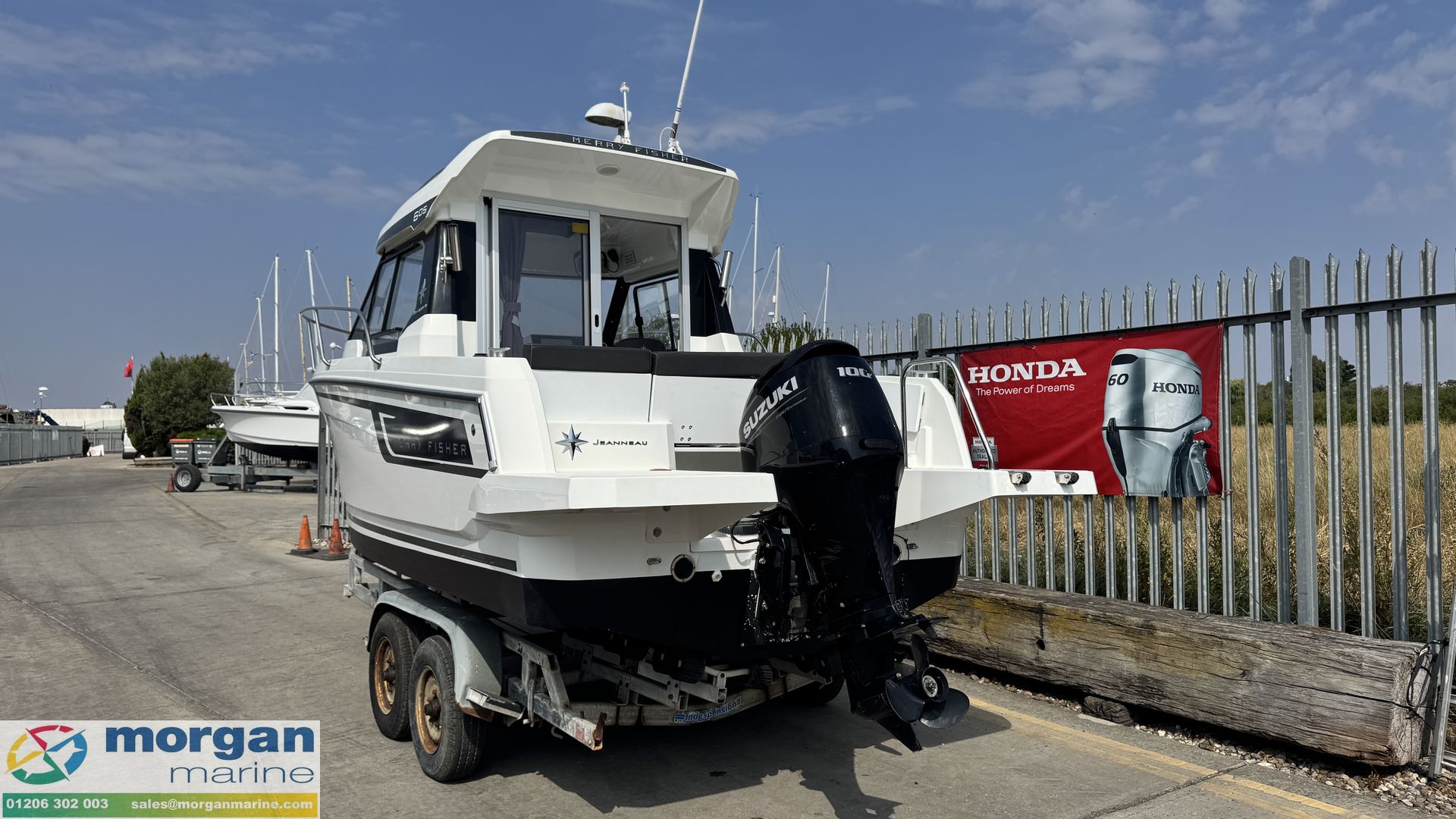 Merry Fisher 605 -