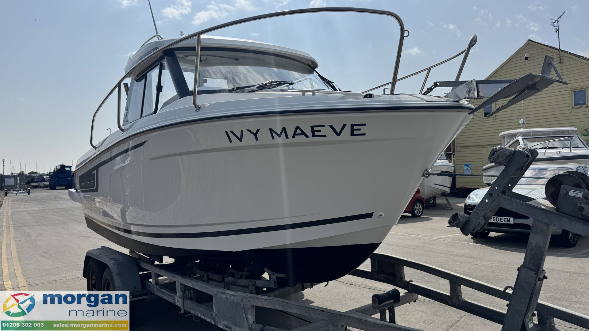 Merry Fisher 605 -