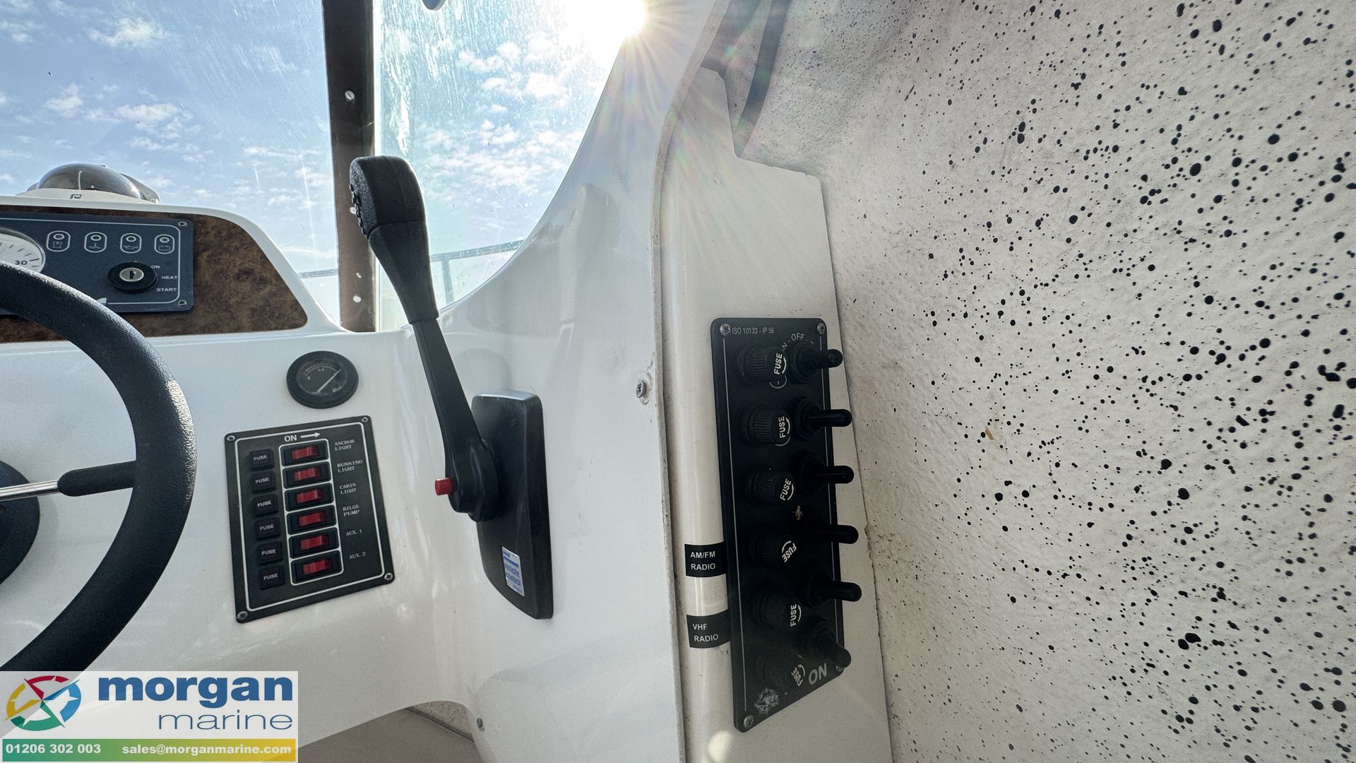 Arvor 18 -