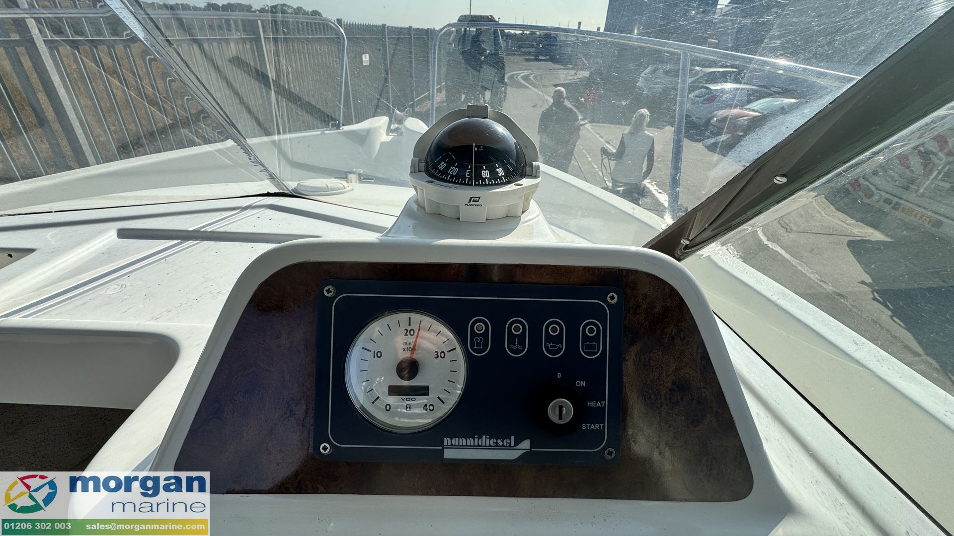 Arvor 18 -