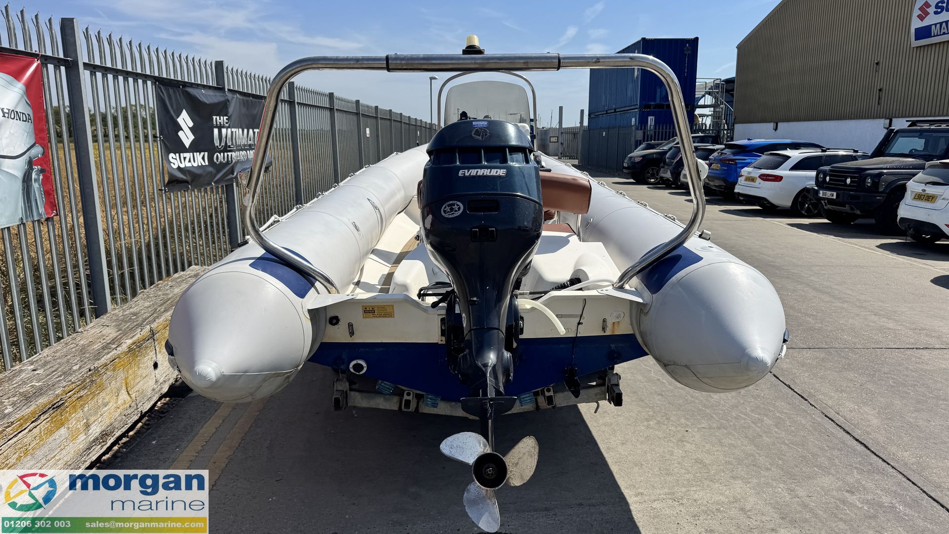 Bombard Explorer 620 -