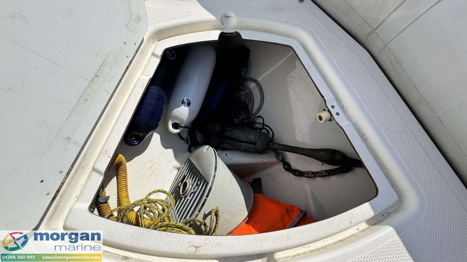 Bombard Explorer 620 -
