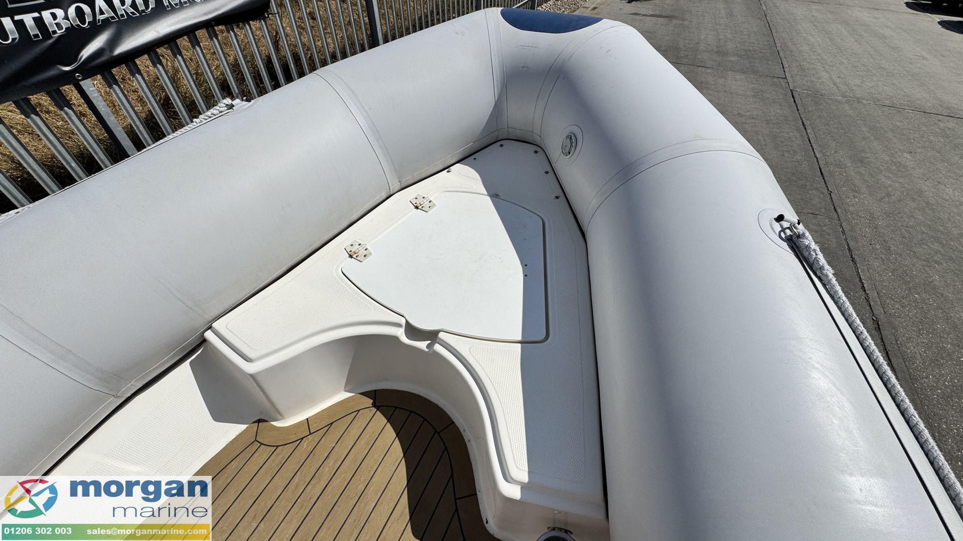 Bombard Explorer 620 -
