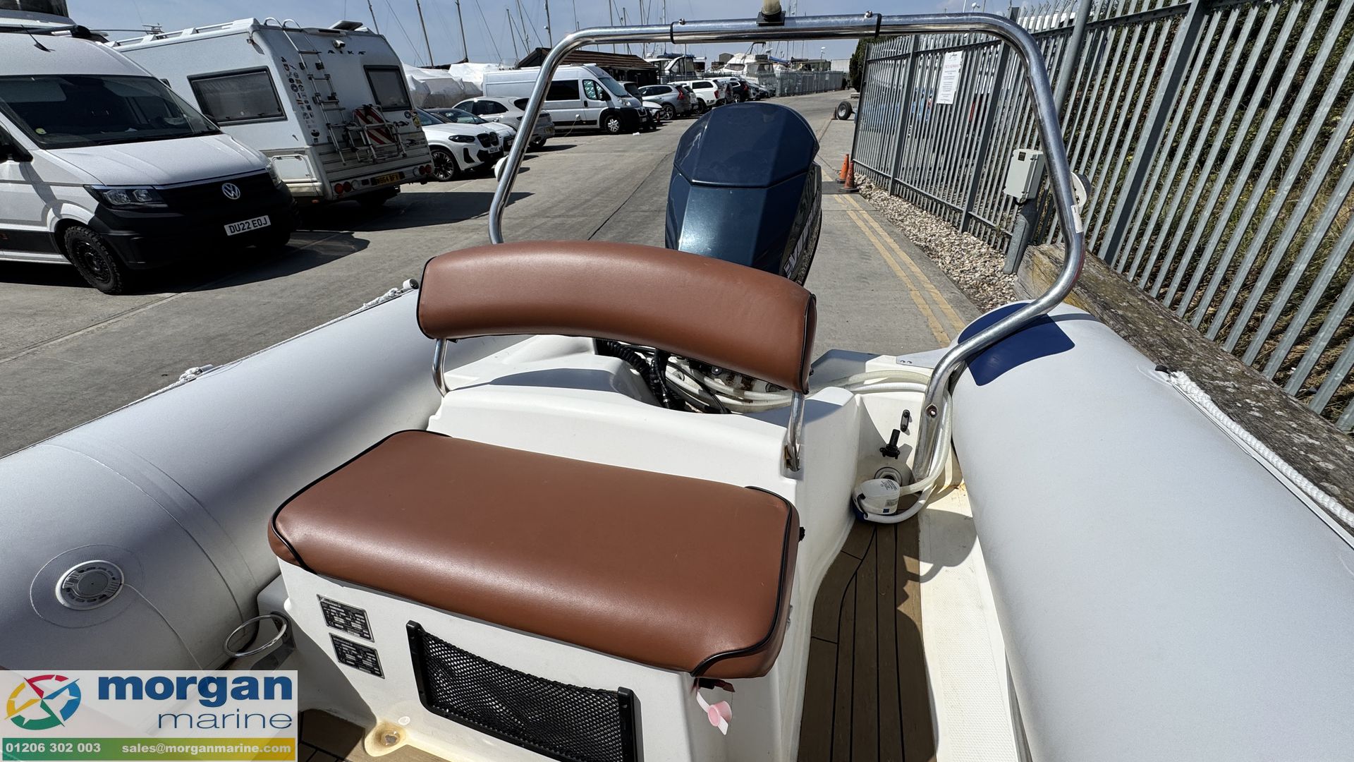 Bombard Explorer 620 -