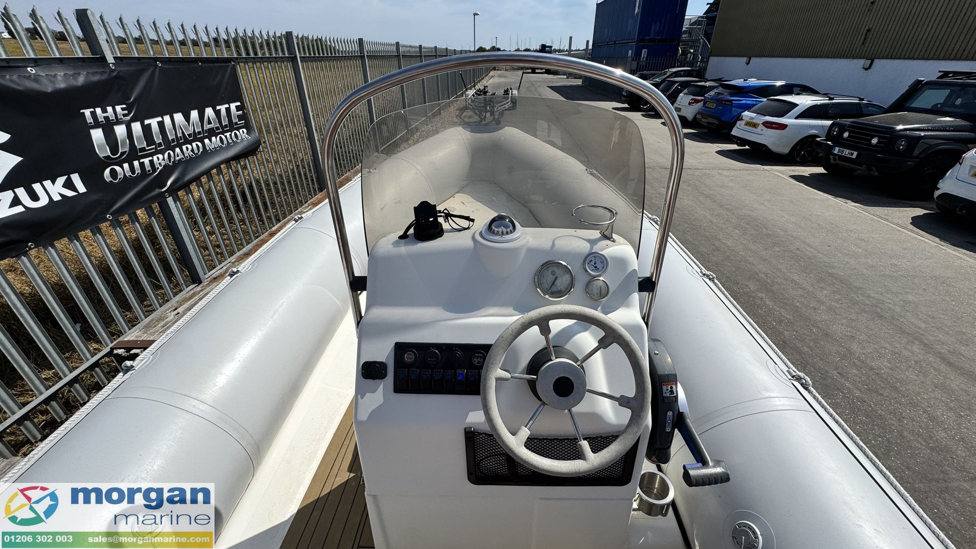 Bombard Explorer 620 -