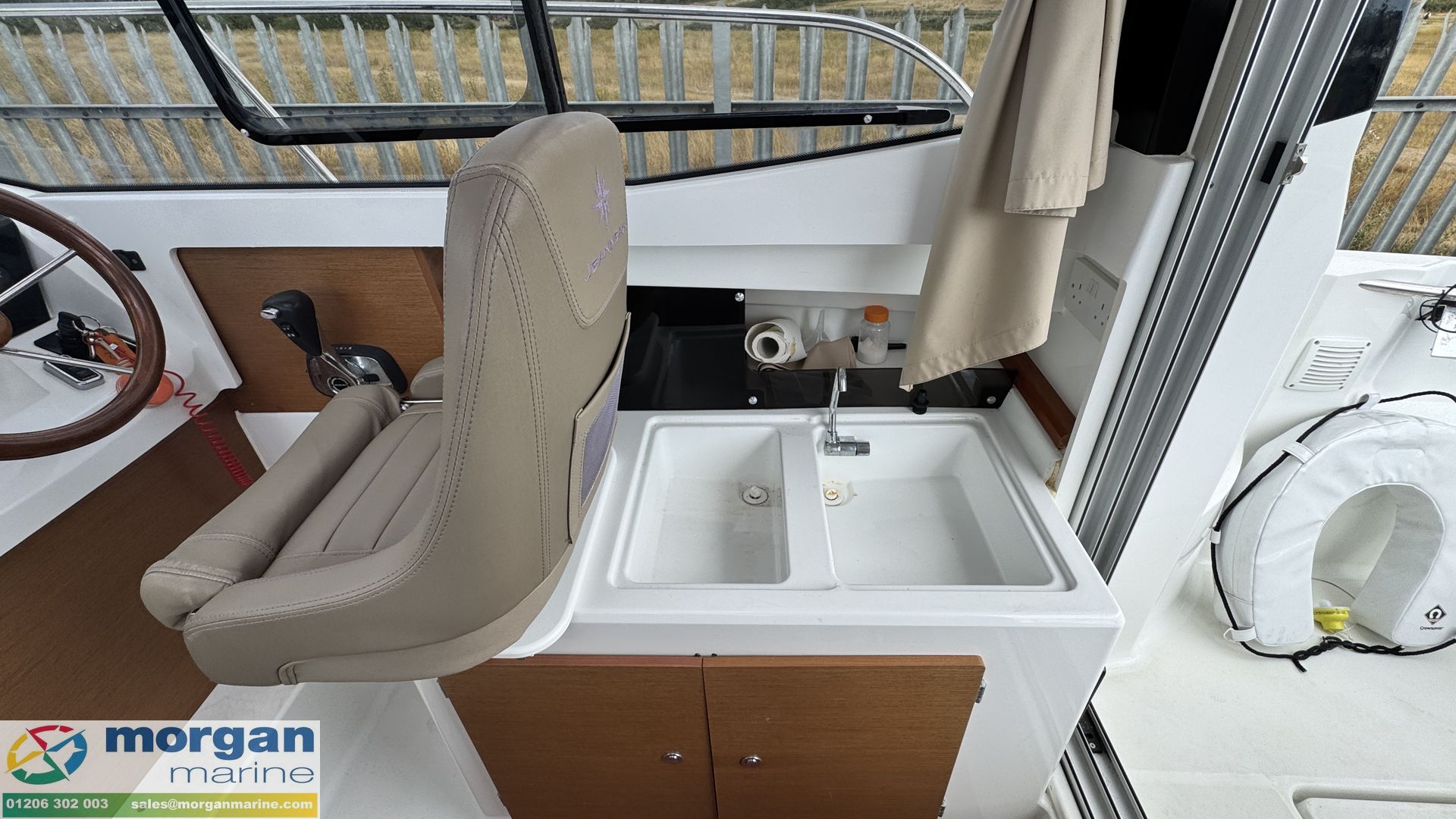 Jeanneau Merry Fisher 695 -