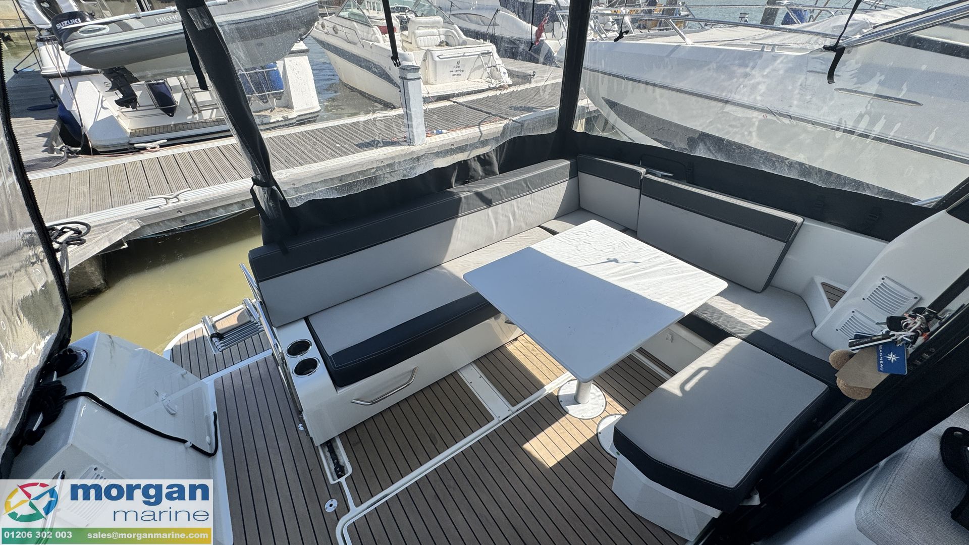 Jeanneau Merry Fisher 895 -