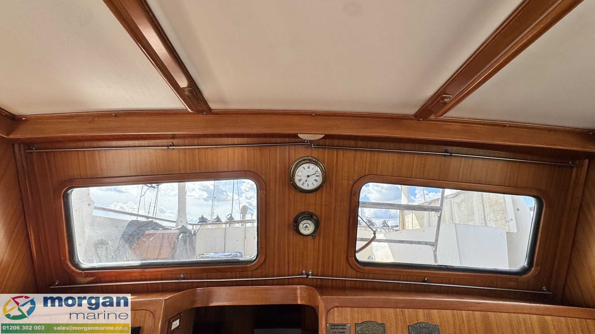 Trader 41 plus 2 -