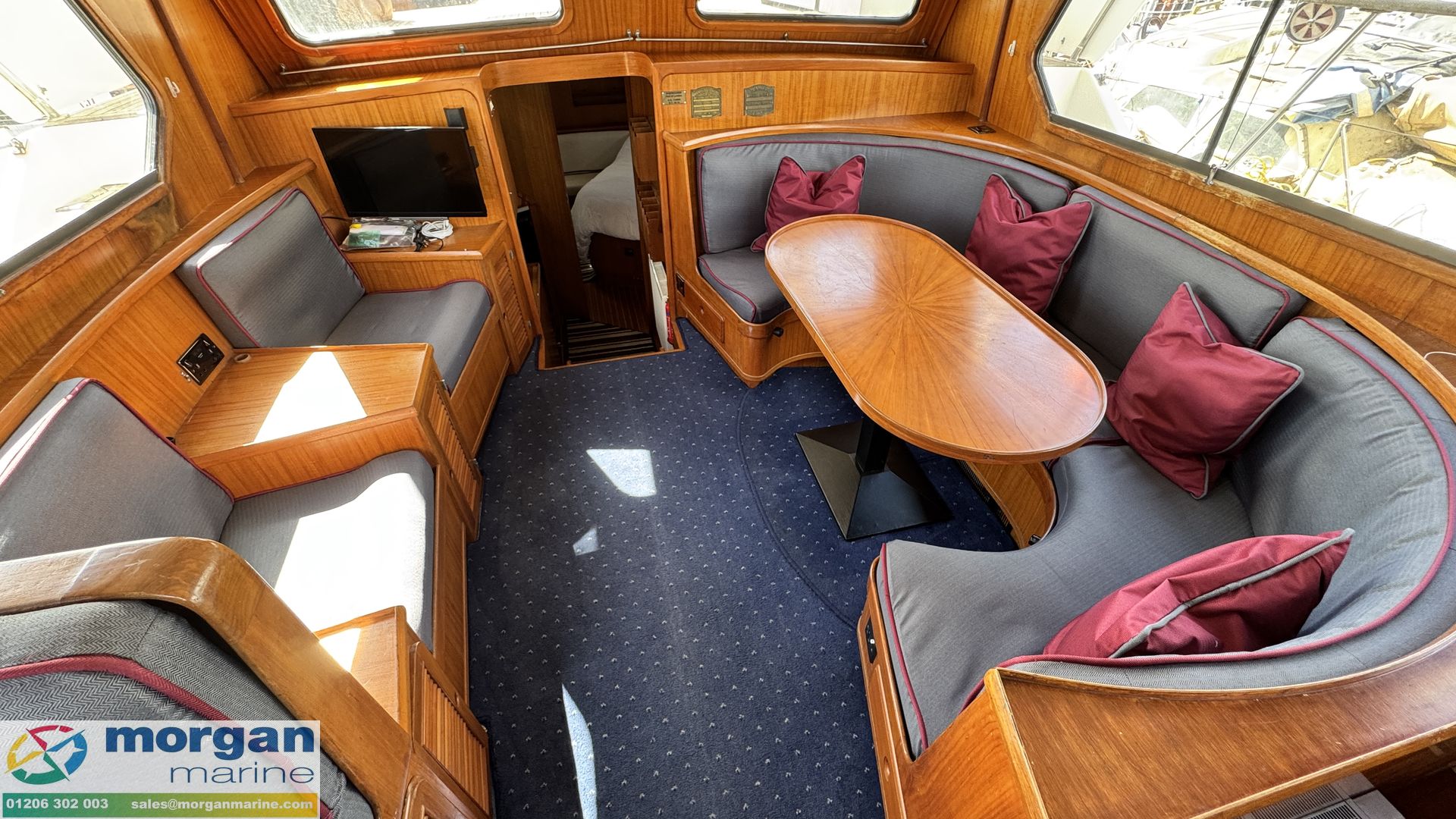 Trader 41 plus 2 -