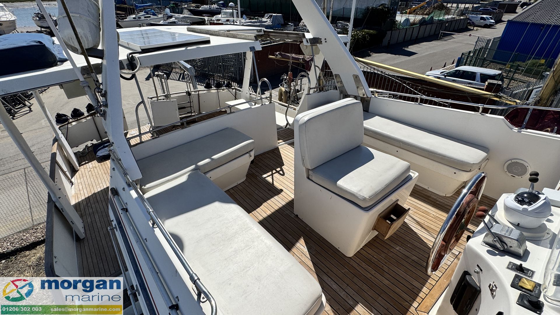 Trader 41 plus 2 -