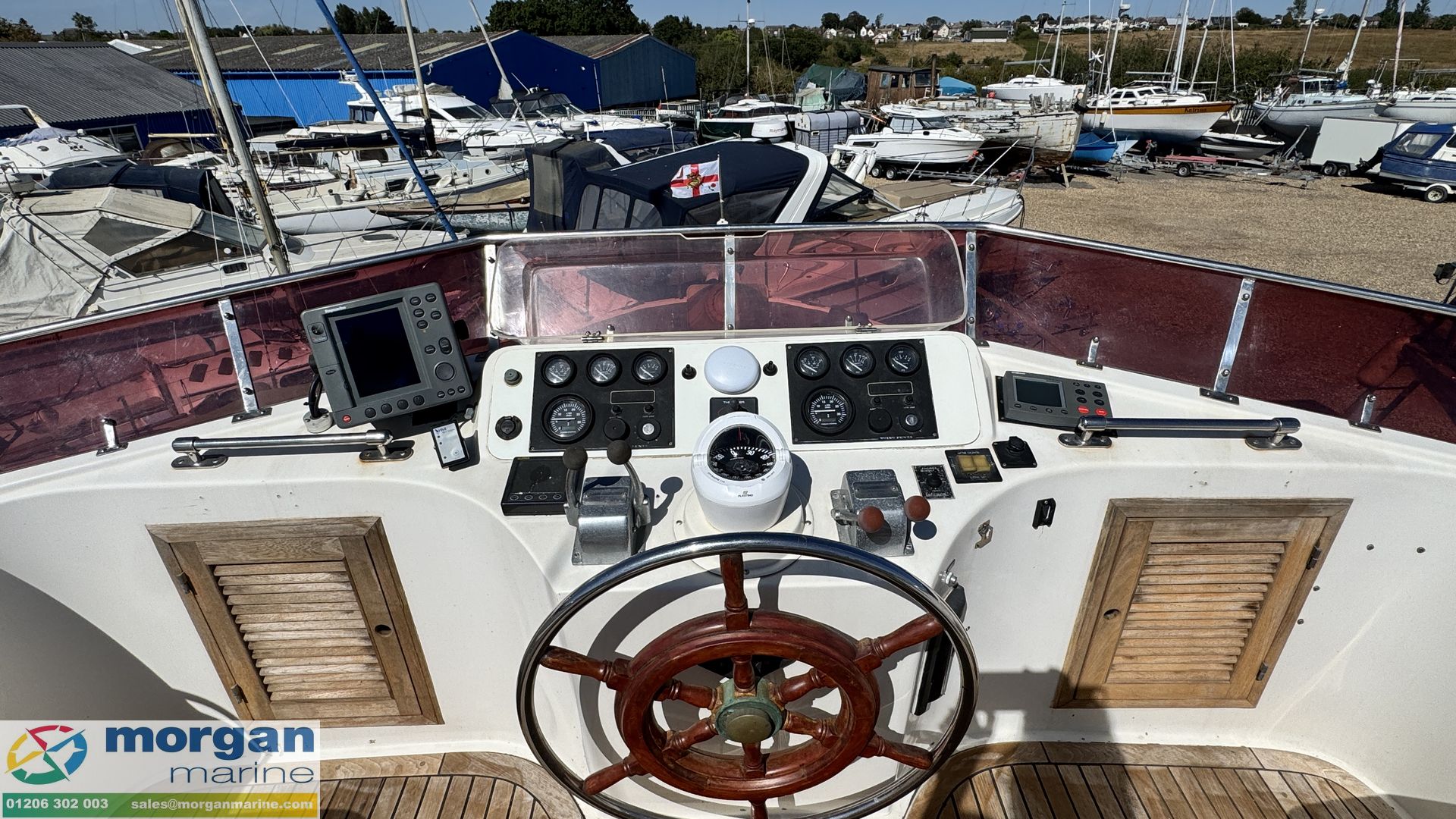 Trader 41 plus 2 -