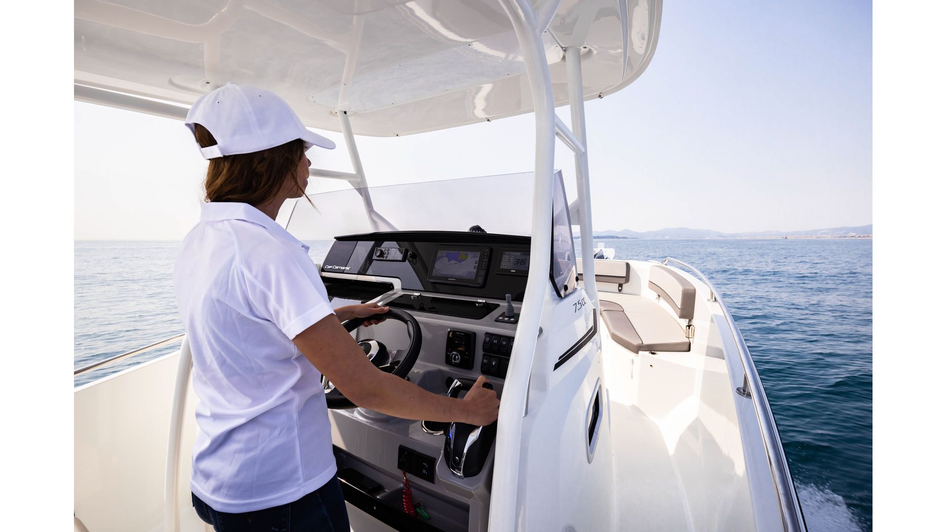 Jeanneau Cap Camarat 7.5 CC - 14