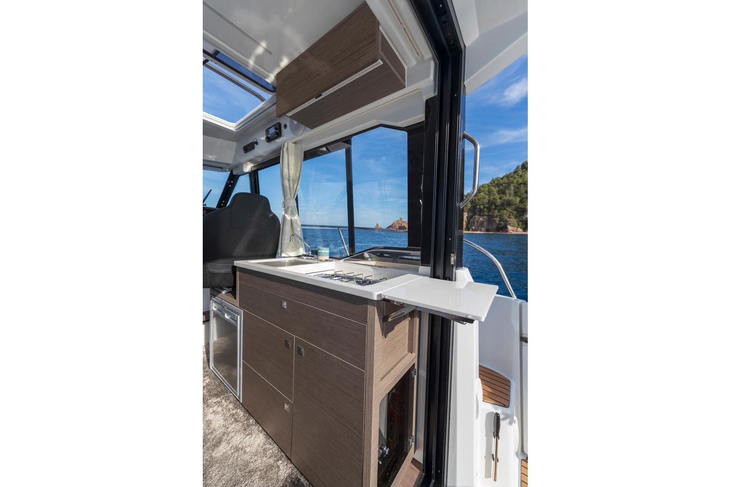 Jeanneau Merry Fisher 895 – Series 2 – with must have options - 17