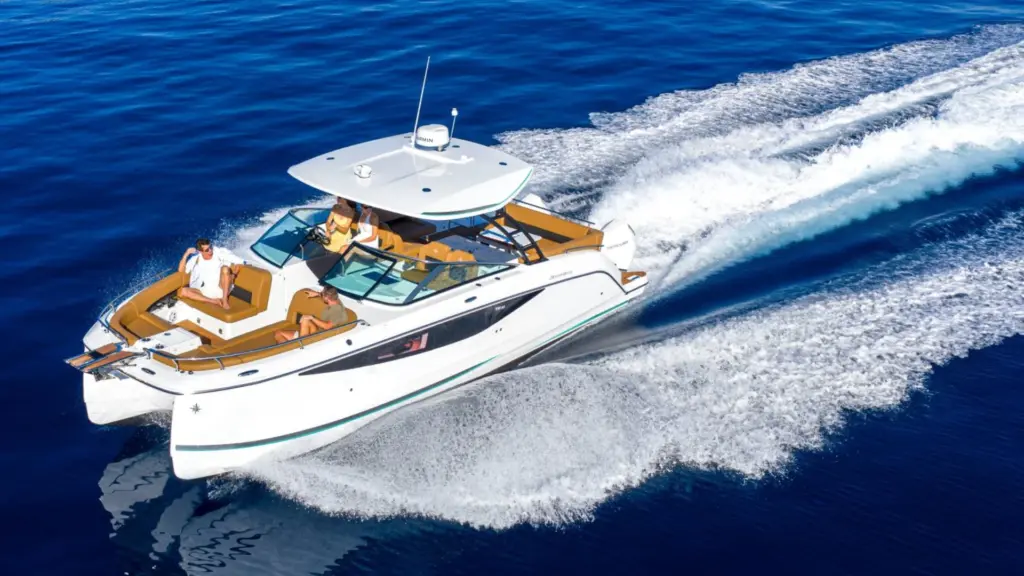 Jeanneau TH33