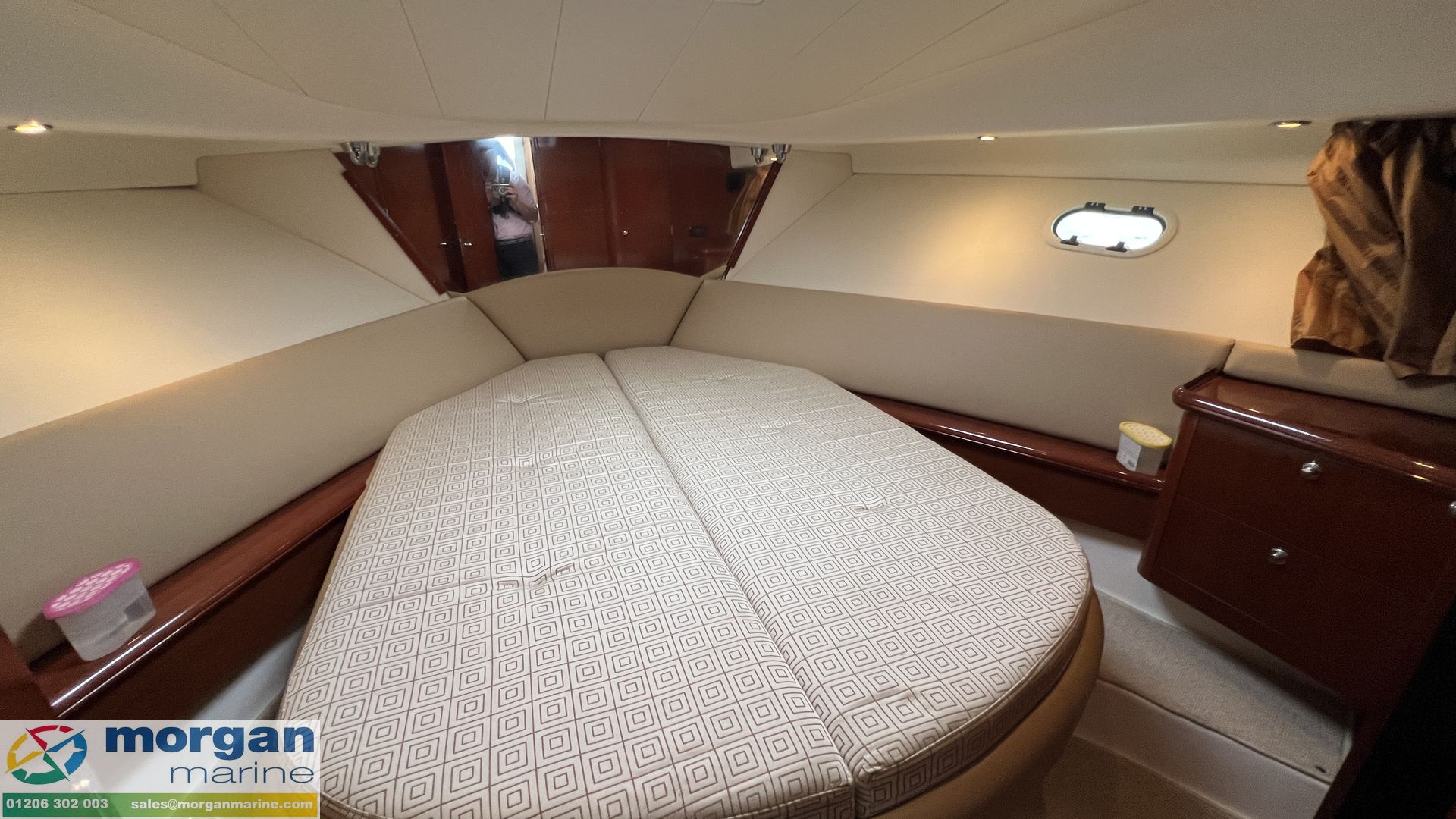 Jeanneau Prestige 36 - Roman Whispers -