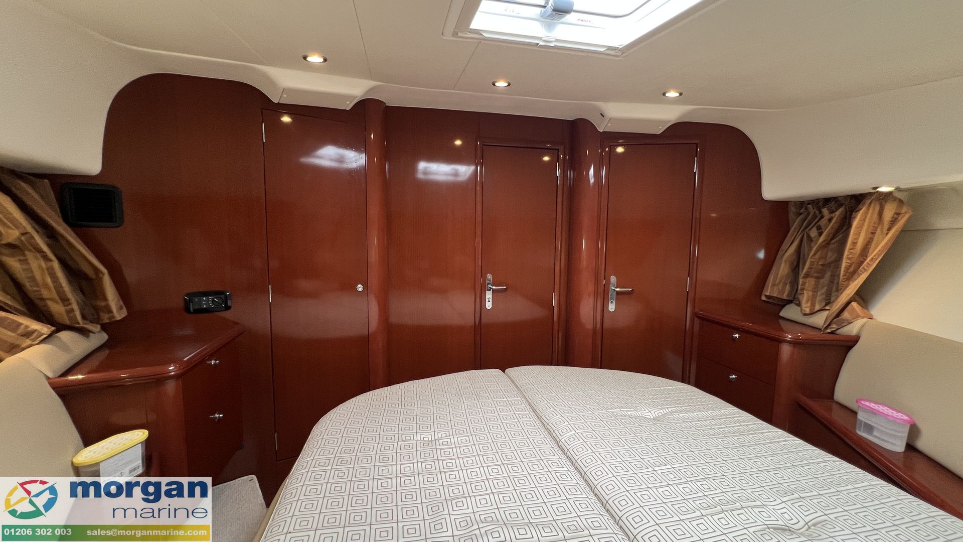 Jeanneau Prestige 36 - Roman Whispers -