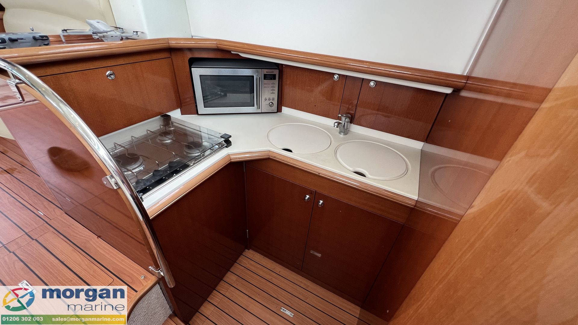 Jeanneau Prestige 36 - Roman Whispers -