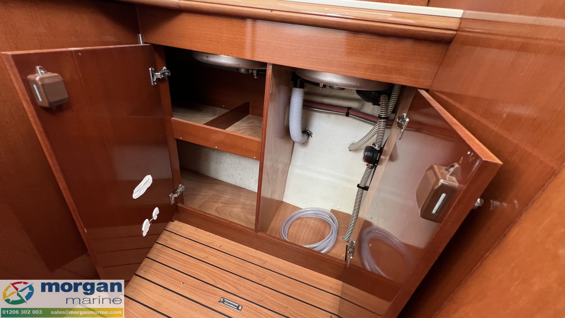 Jeanneau Prestige 36 - Roman Whispers -