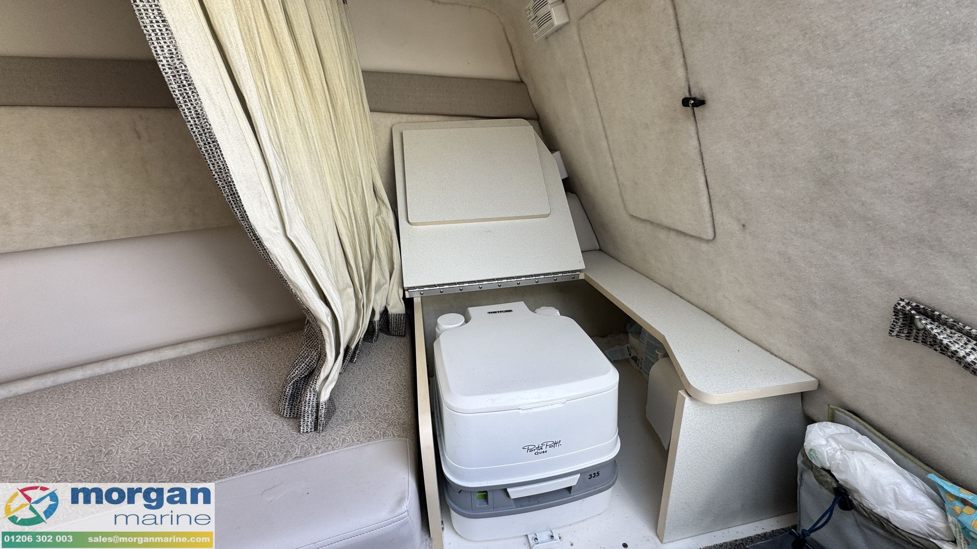 Maxum 2400 SC3 -
