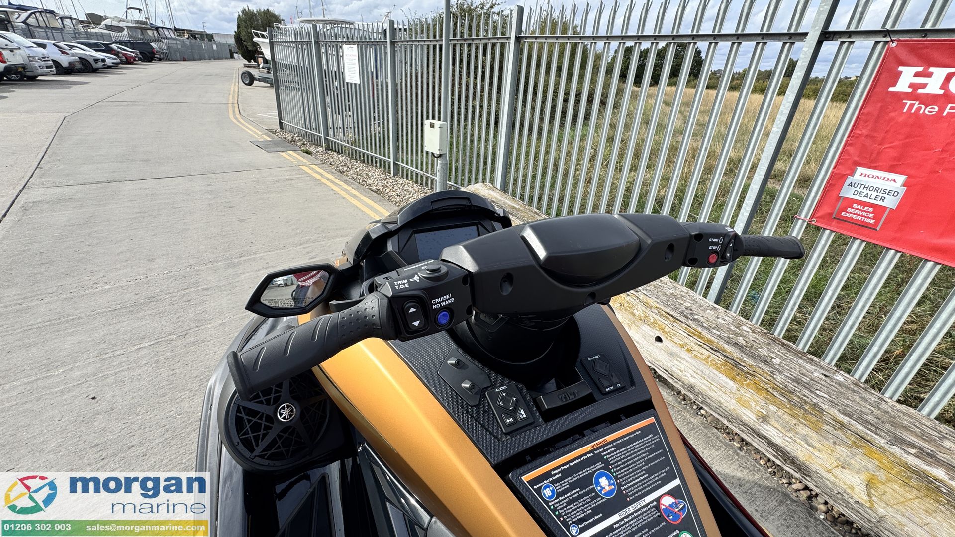 Yamaha FX Cruiser HO jet ski no 2 -