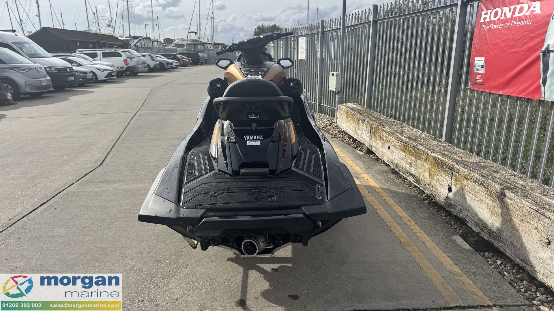 Yamaha FX Cruiser HO jet ski no 2 -
