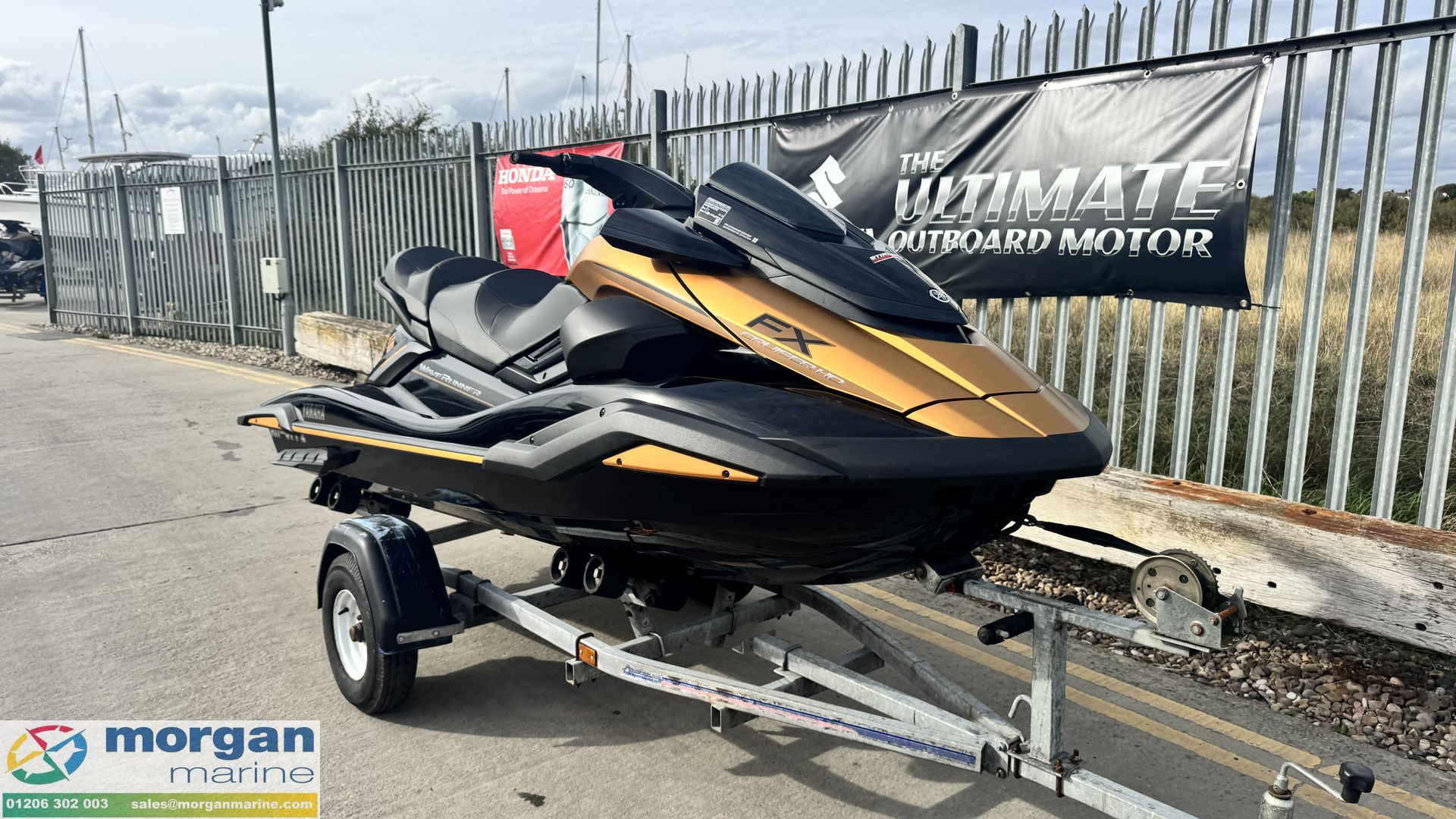 Yamaha FX HO Jet ski 1 -
