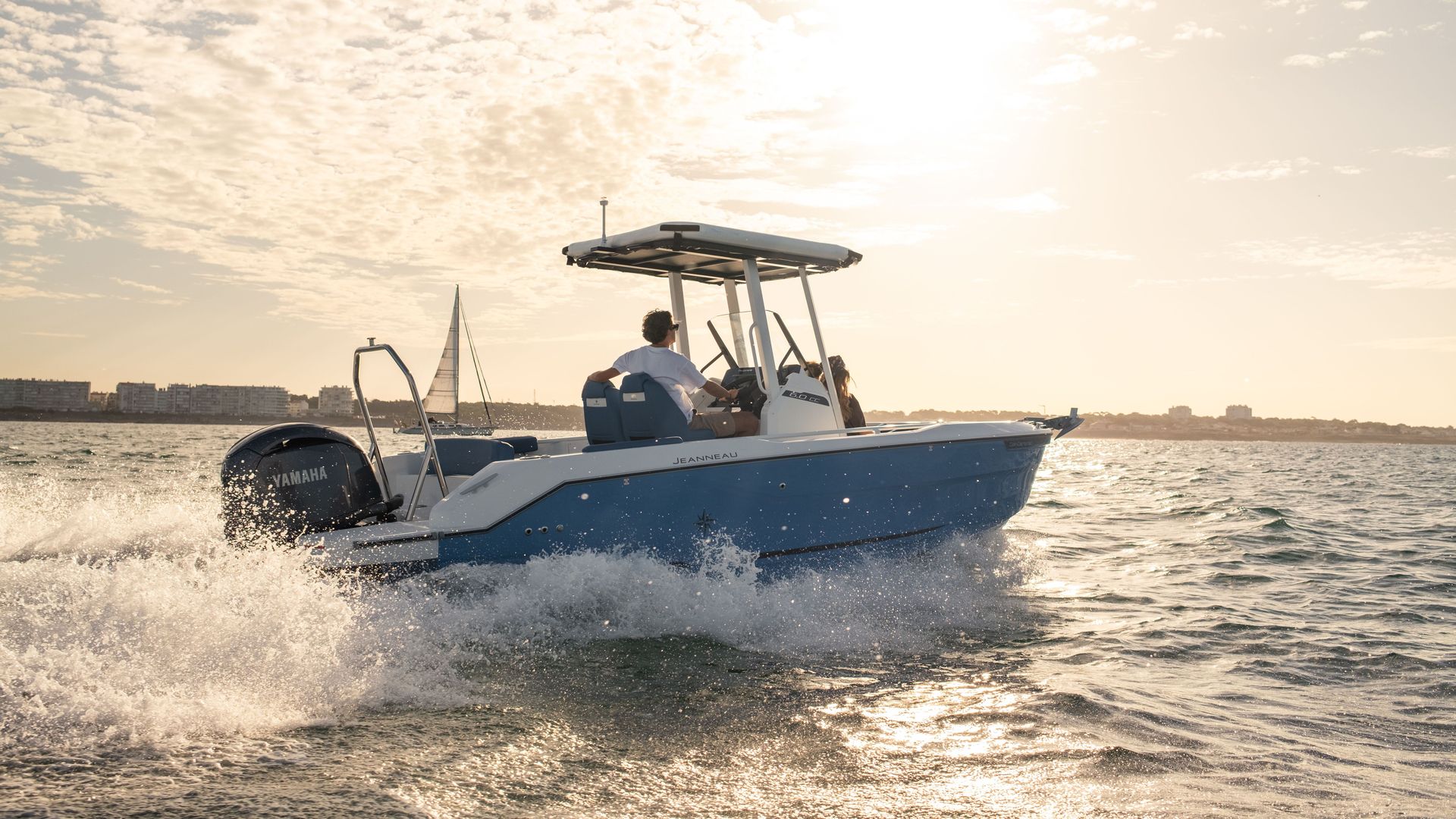 Jeanneau Cap Camarat 6.0 CC - 17