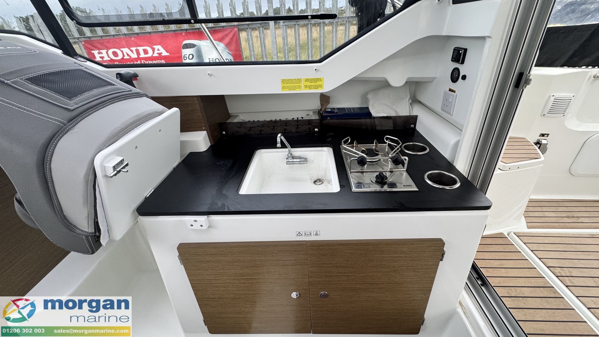 Jeanneau Merry Fisher 795 -