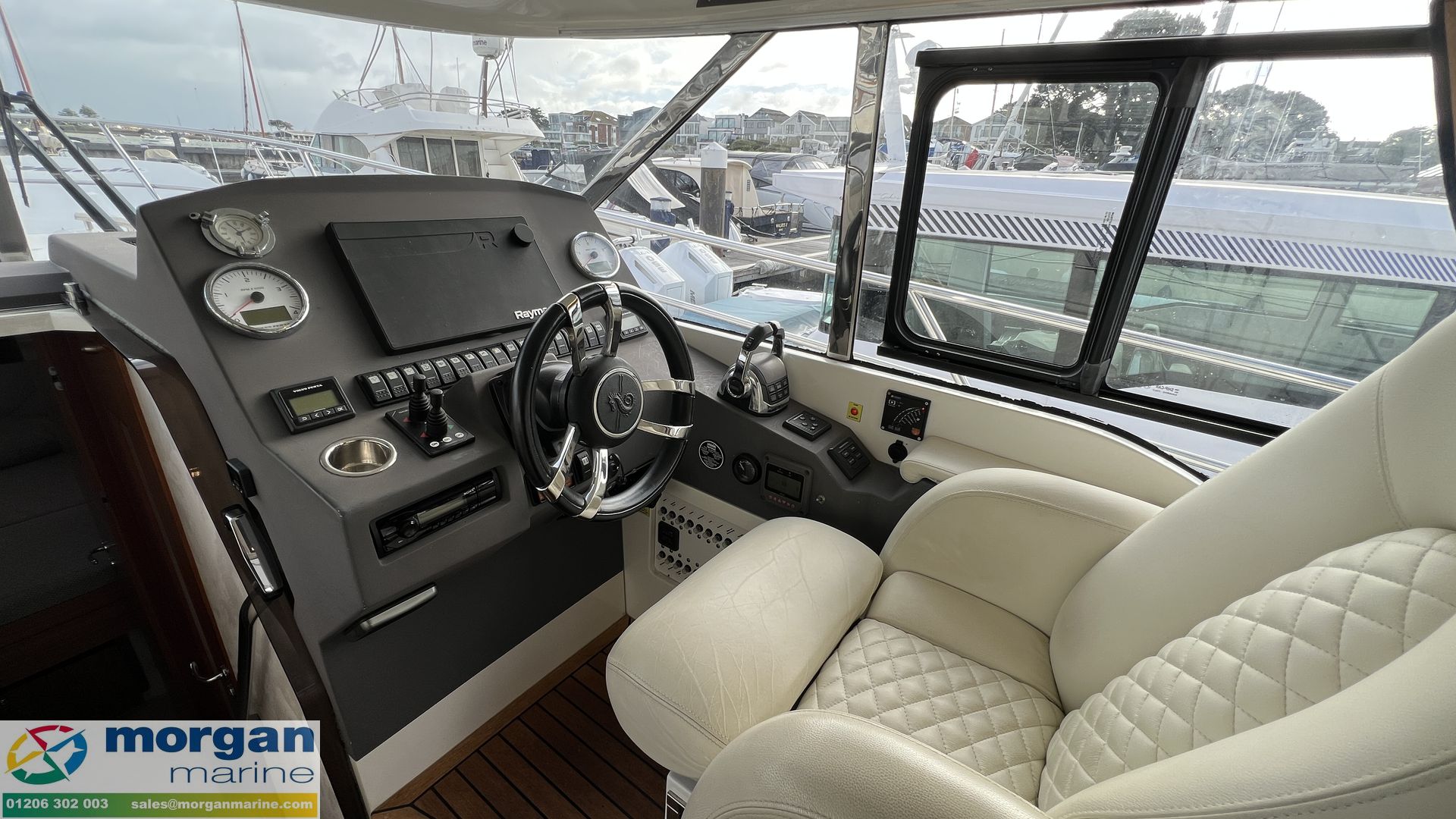 Marex 375 -