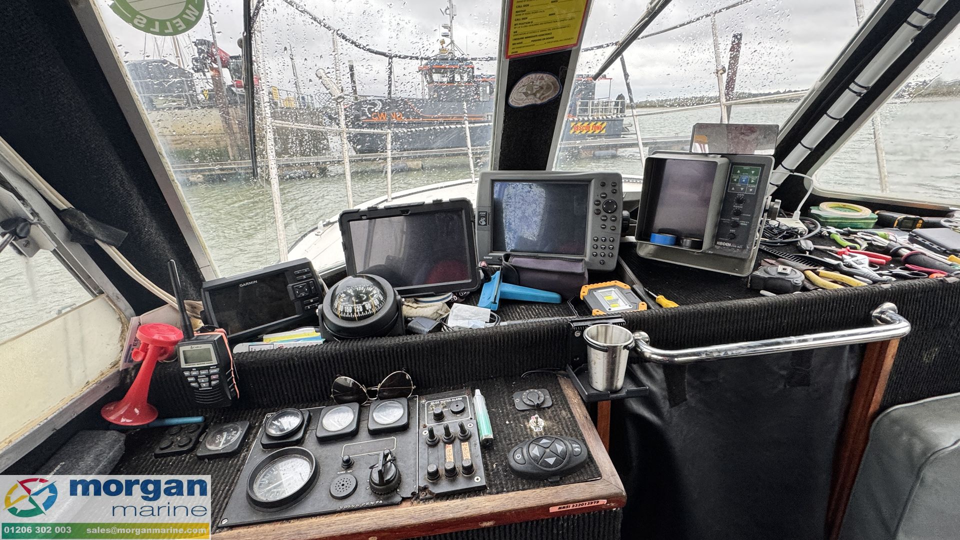 Offshore 105 -