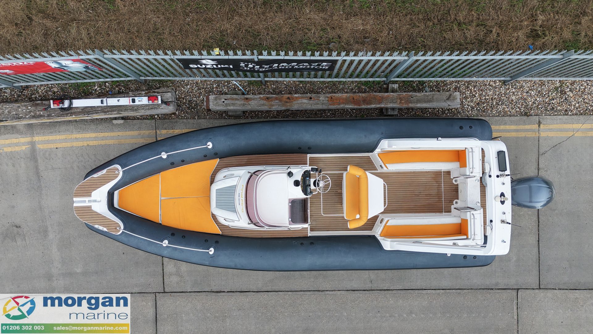Piranha 830 -