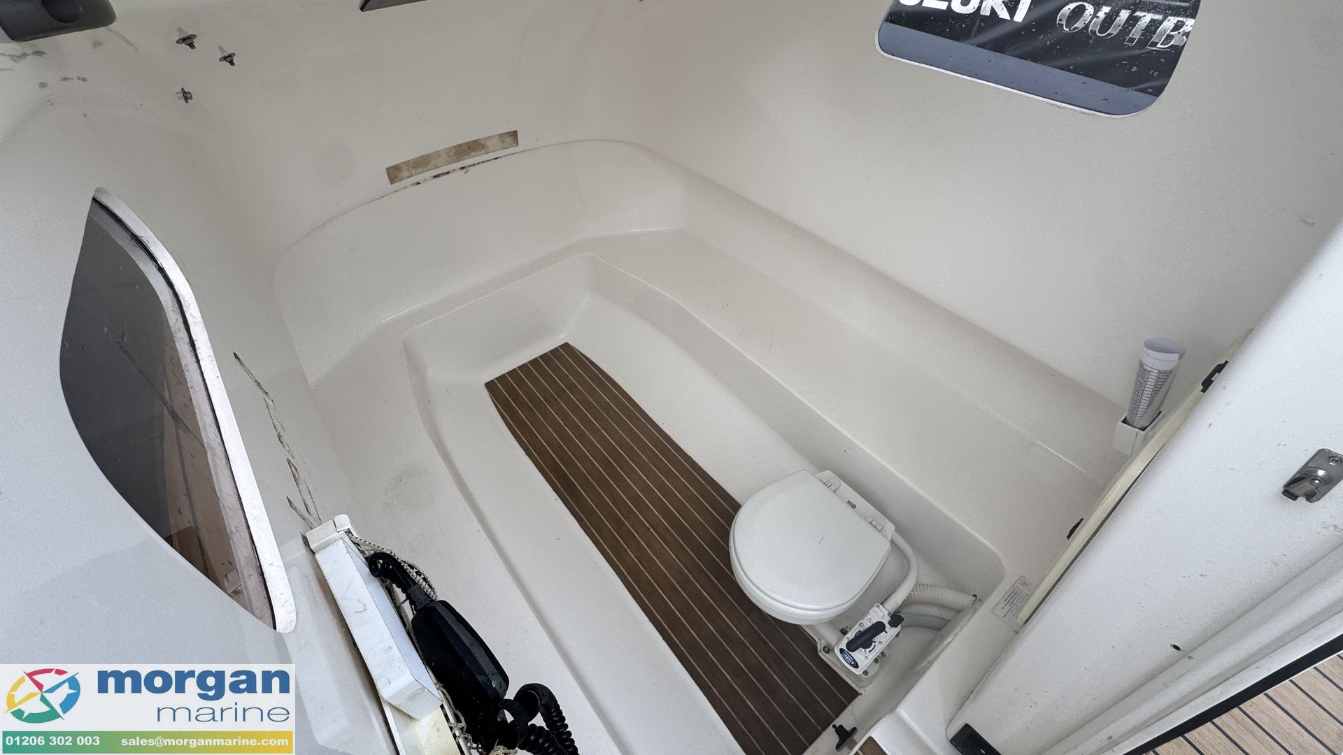 Piranha 830 -